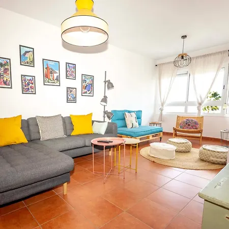 Artistic Beachfront *