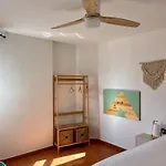 Artistic Beachfront Apartment Radazul