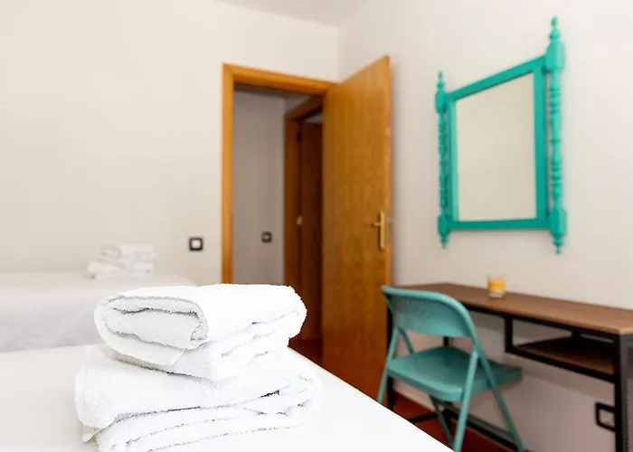 Artistic Beachfront * Radazul