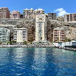 Artistic Beachfront *