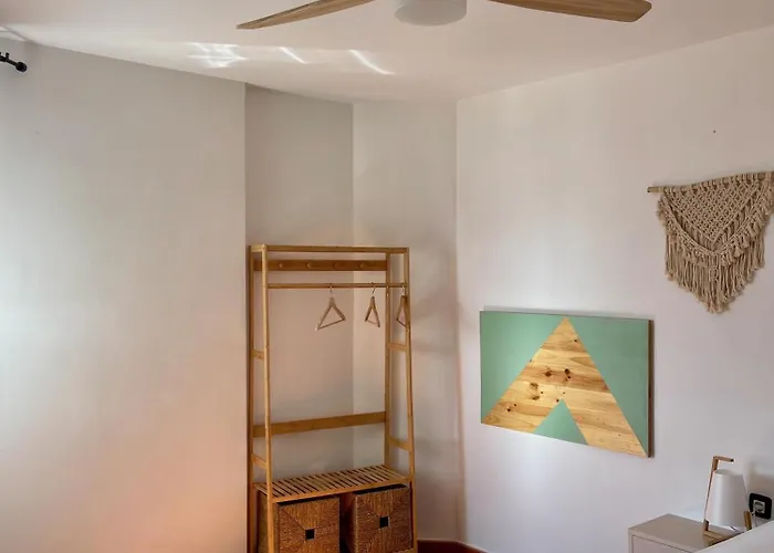 Artistic Beachfront Apartamento Radazul